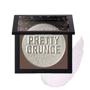 NIB HUDA BEAUTY Pretty Grunge Blush